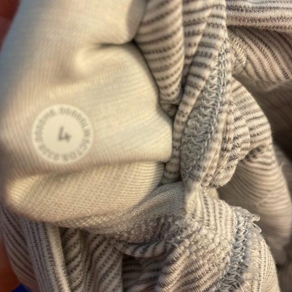 Lululemon Align 25 inch pant - Picture 8 of 8